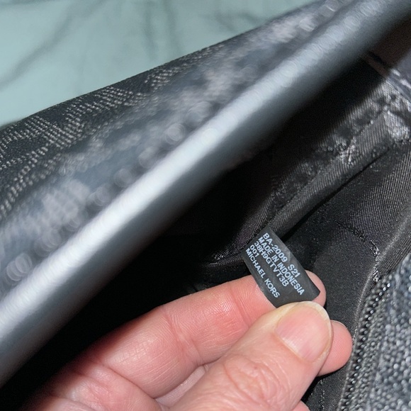 Michael Kors shoulder bag - Picture 13 of 13